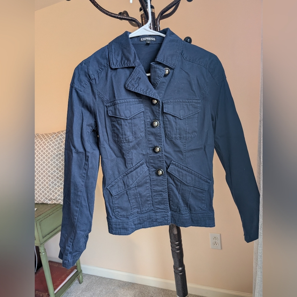 Navy blue button up blazer by Express
